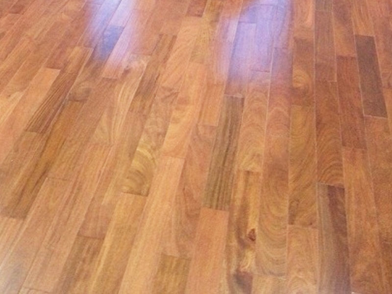 Sàn gỗ tự nhiên lim Lào (15x90x900)